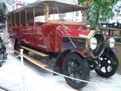 Daimler Aussichtswagen-Omnibus, 1914